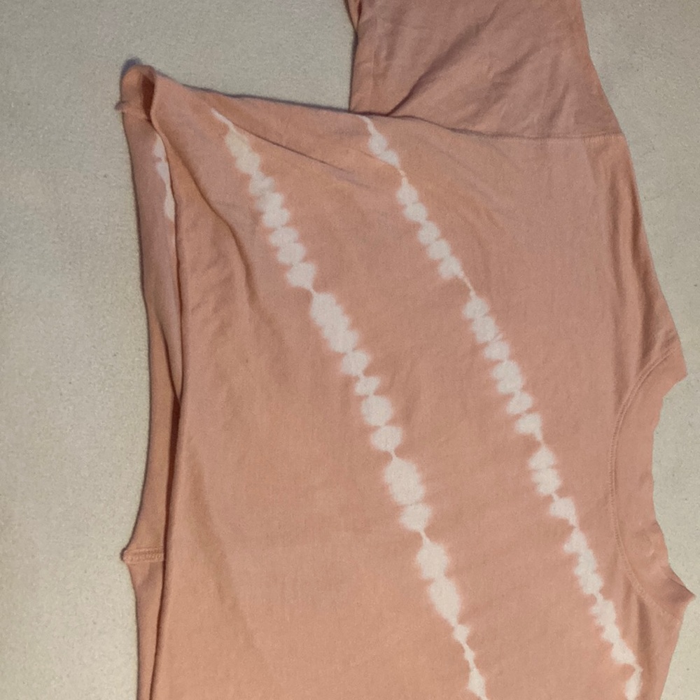 Pink tie dye crop top